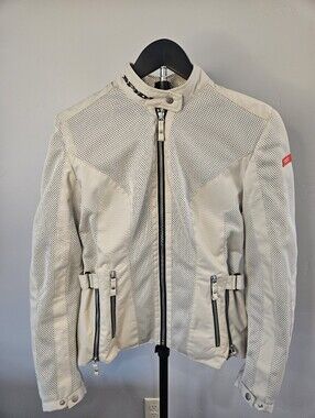 SPIDI Summernet Lady is a vented motorcycle jacket for summer use